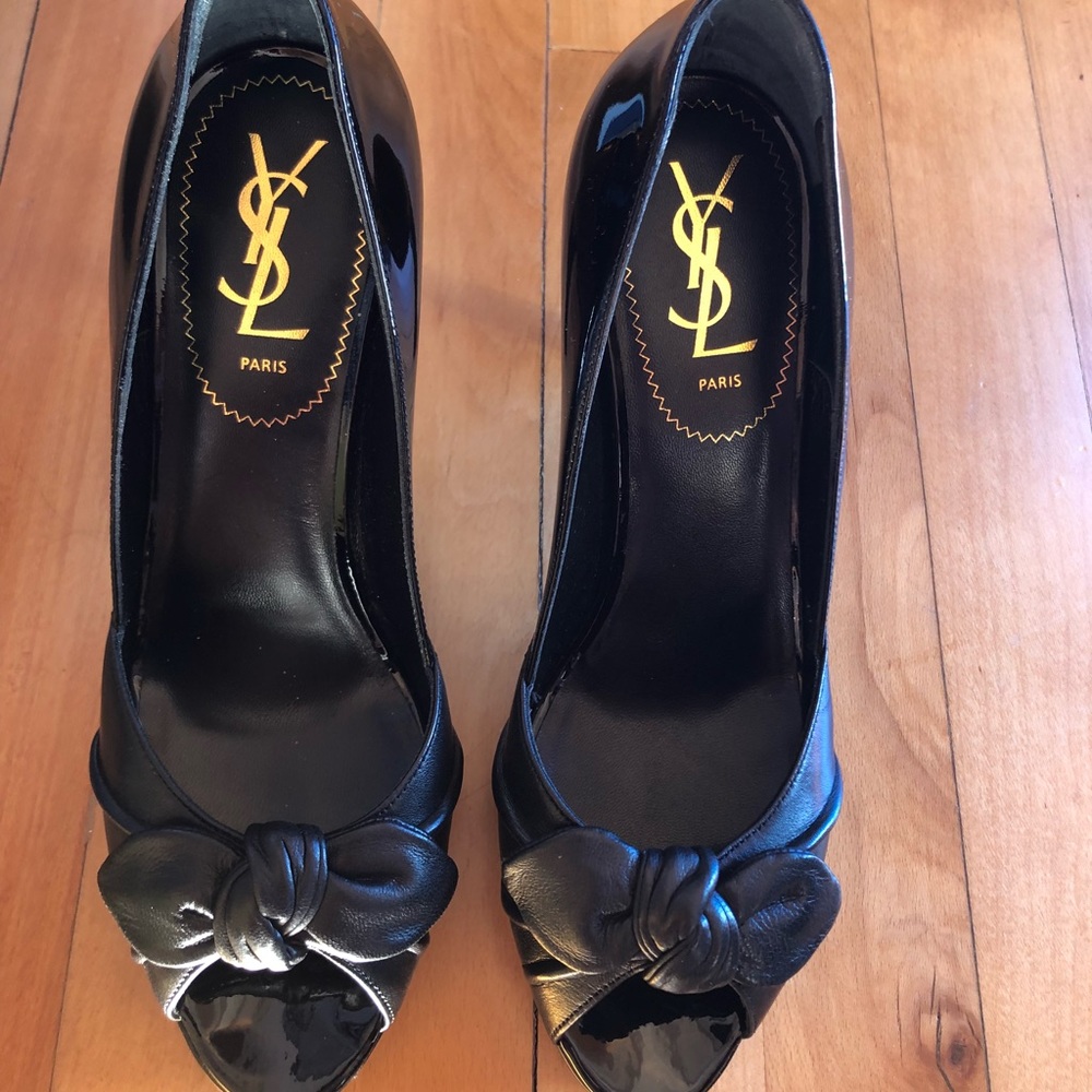 Black leather YSL pumps